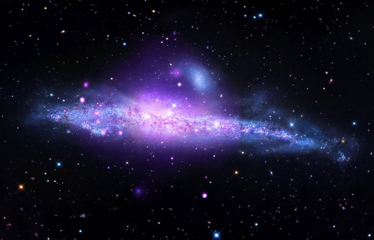 NASA钱德拉新图集：星系如宇宙宝石闪耀