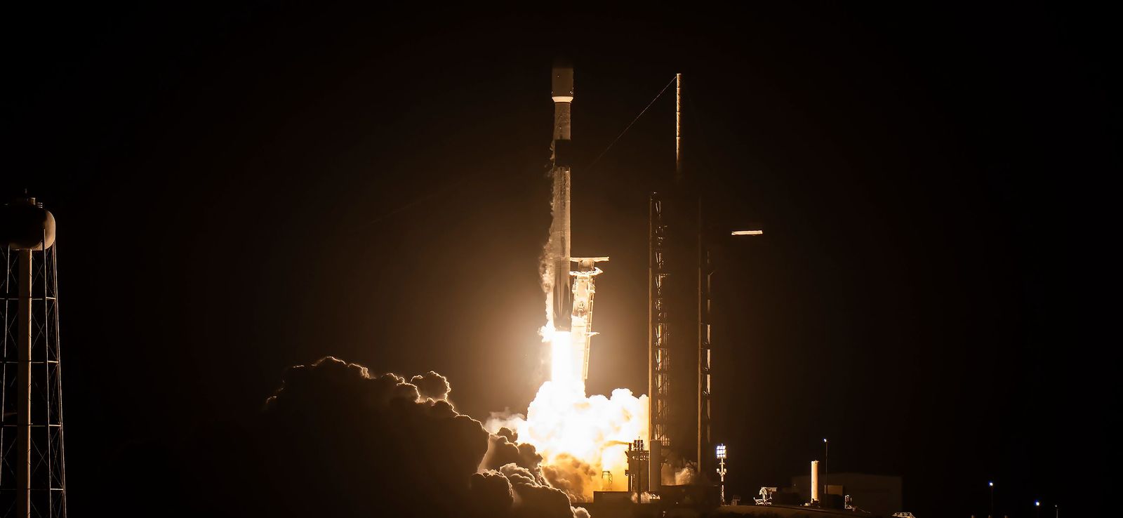 猎鹰 9 Block 5 | Blue Ghost Lunar Lander Mission 1 & Hakuto-R M2 “Resilience”图片