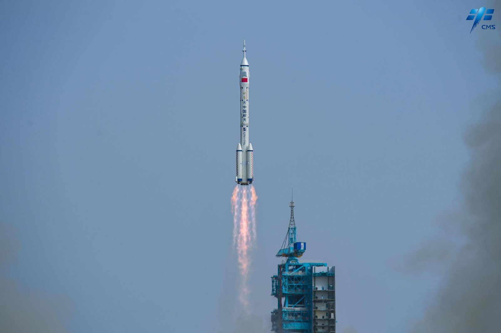 Long March 2F/G liftoff (Shenzhou 16)