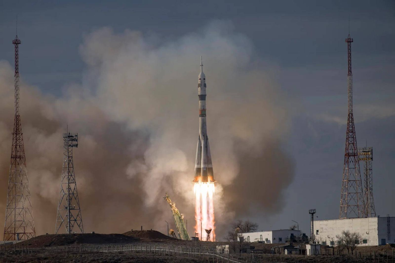 Soyuz 2.1a liftoff from 31/6 (Soyuz MS-25)