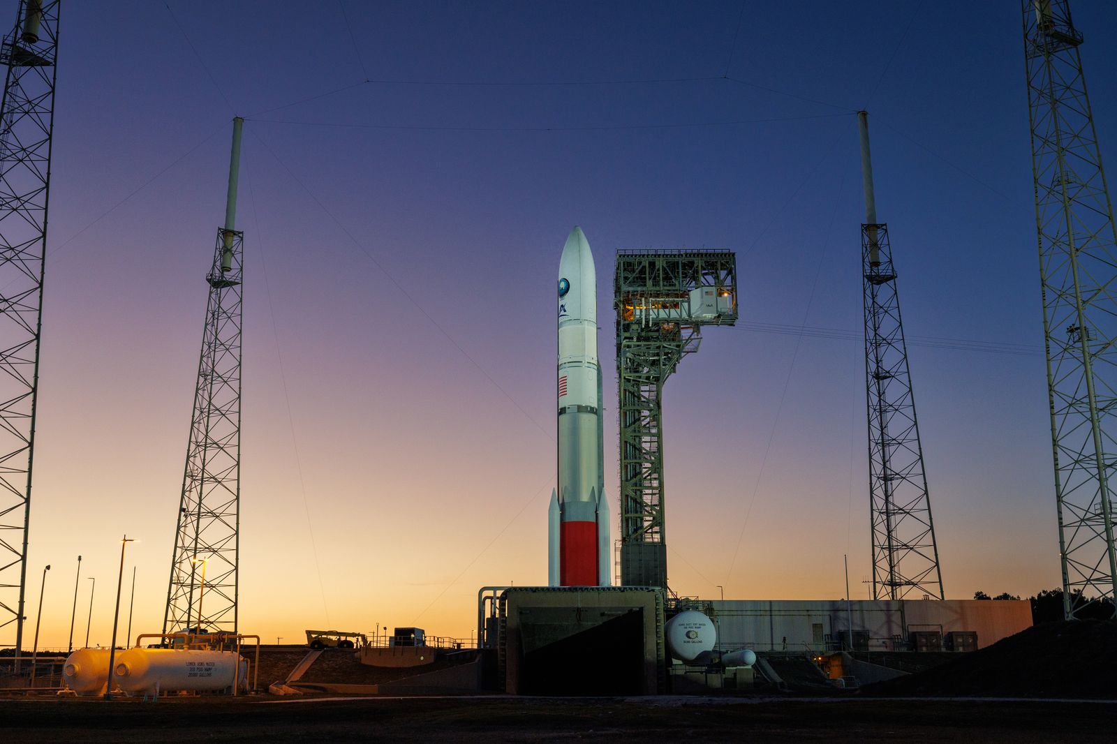 Vulcan on SLC-41 (USSF-87)