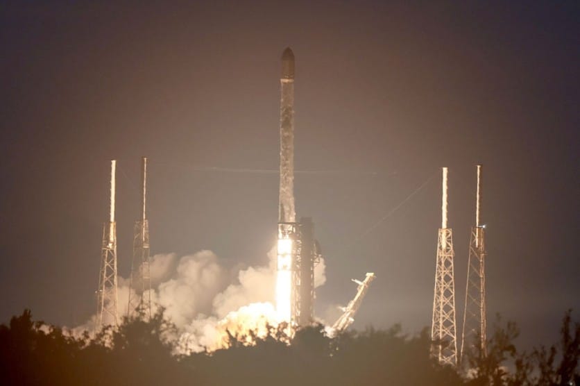 Starlink V2 Mini Twilight: Falcon 9 Launches Friday as Starship V3 Nears