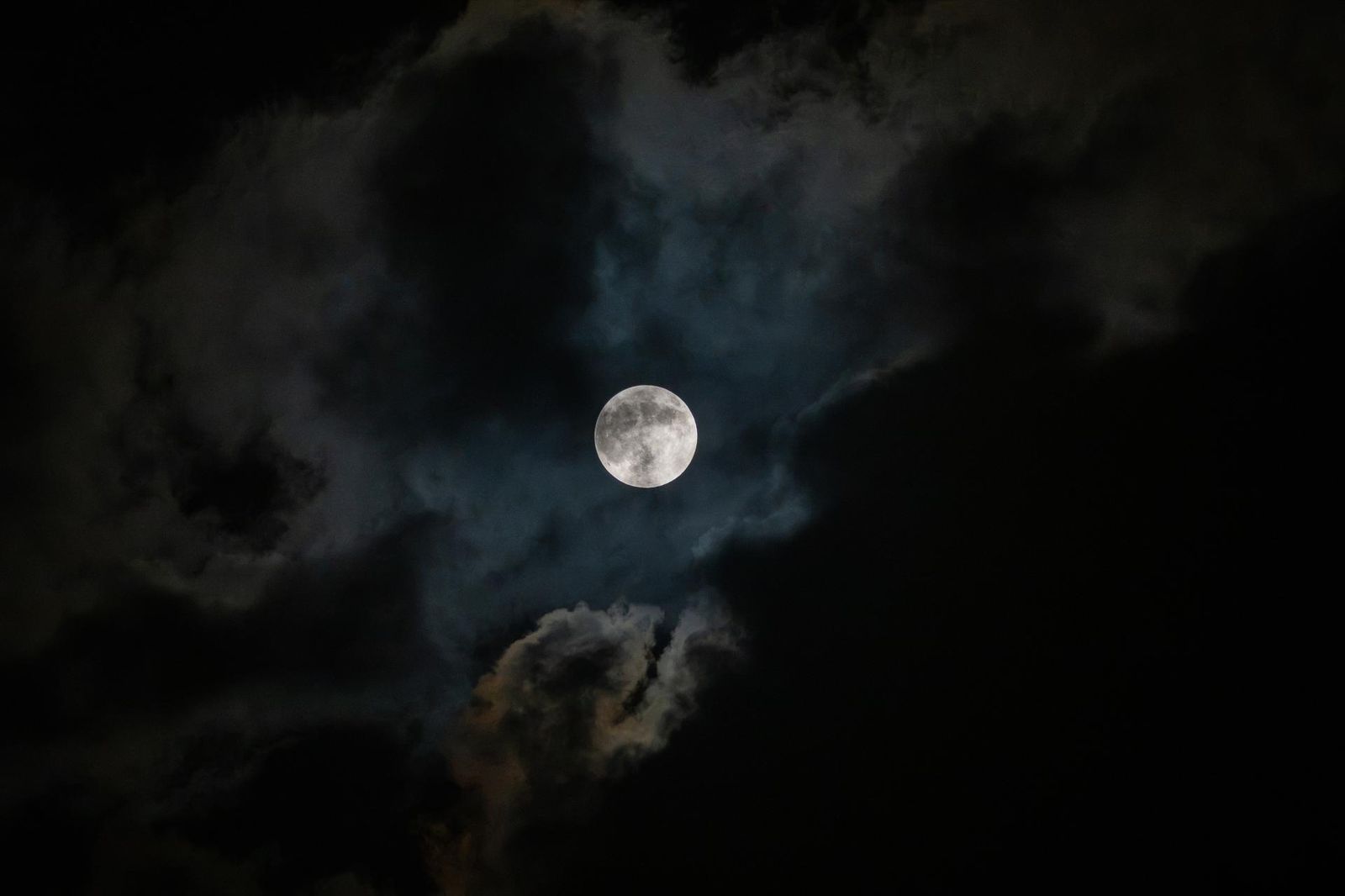A lunar eclipse is visible over southern Louisiana. The lunar eclipse was visible throughout much of North and South America and part of Europe and Africa between Aug. 27-28. The Full Moon slipped through Earth’s shadow on Aug. 27, continuing into Aug. 28 for some parts of the world, resulting in the lunar eclipse.  At maximum eclipse, the Moon takes on a dramatic dark, ruddy or coppery tint along the covered edge. New Orleans is home to NASA’s Michoud Assembly Facility, where stages for NASA’s