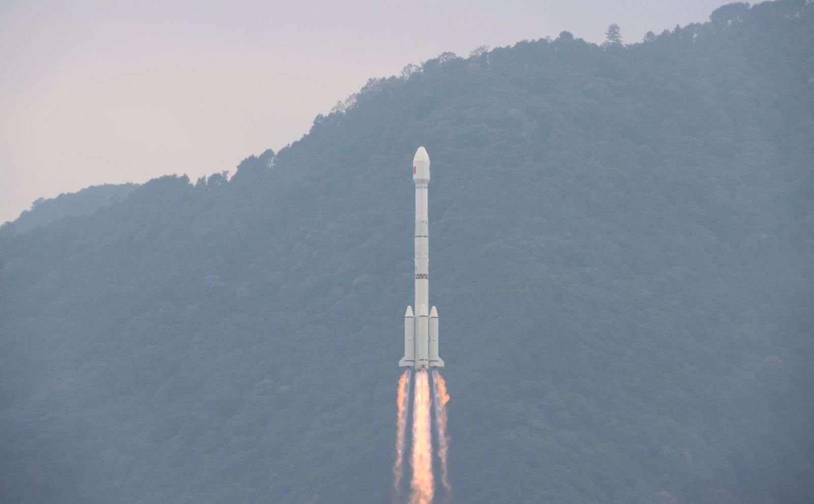 长征三号乙/远征一号 (CZ-3B/YZ-1) Long March 3B/YZ-1火箭