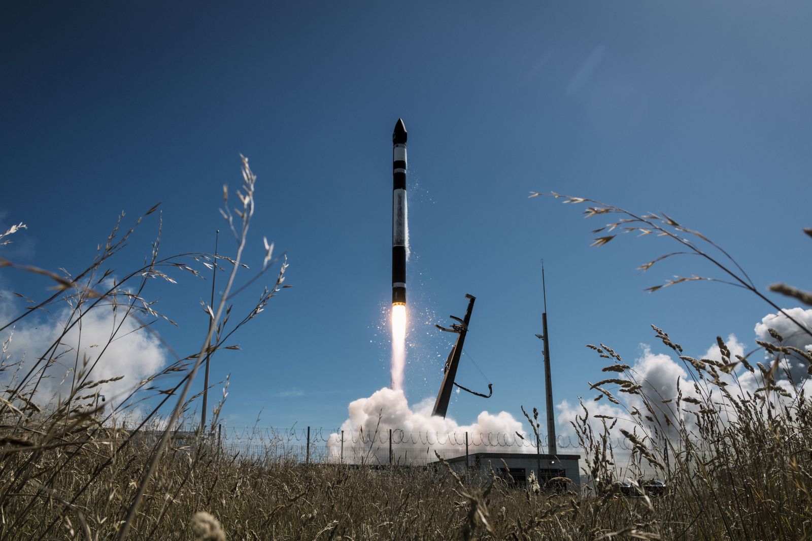 Electron on the PAD (RAISE-4)