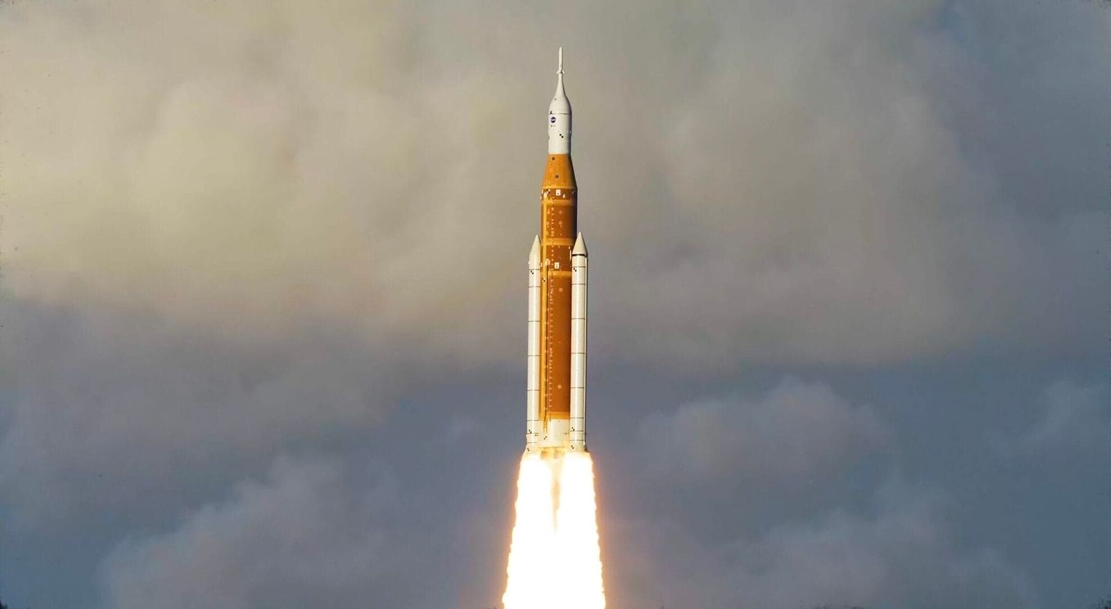 the Artemis II rocket launch