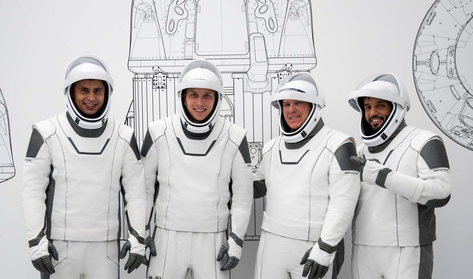 Crew-6 suited up