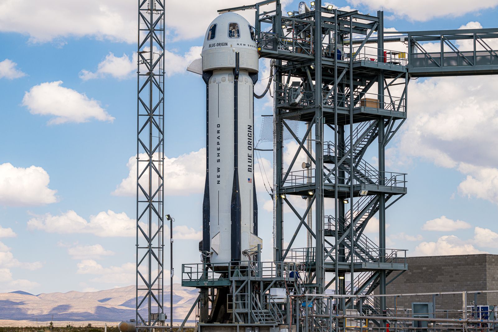 NS-5 on the launch pad (NS-29)