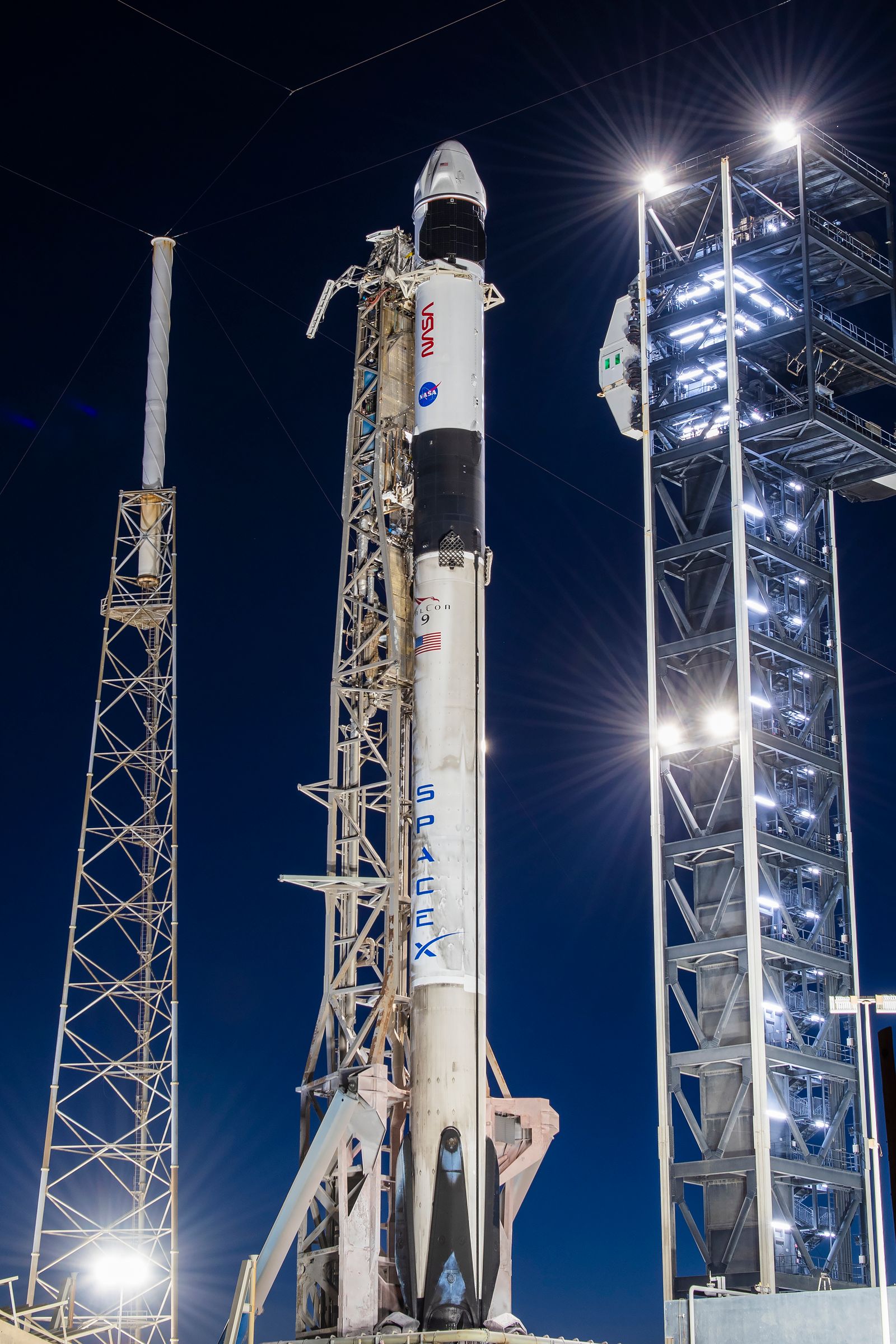 B1101 at SLC-40 (Crew-12)