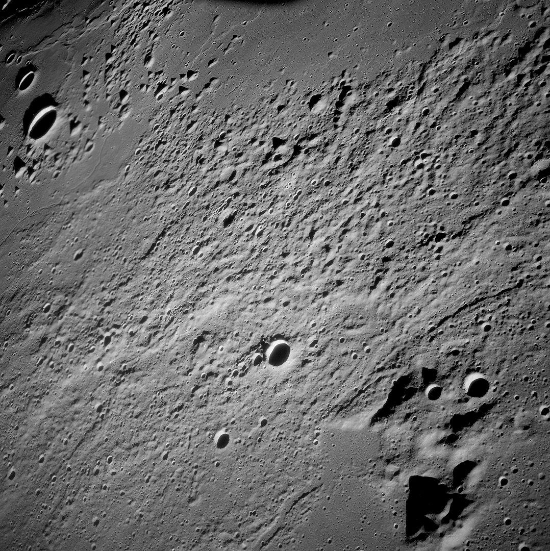 Fra Mauro from lunar orbit (Apollo 12)