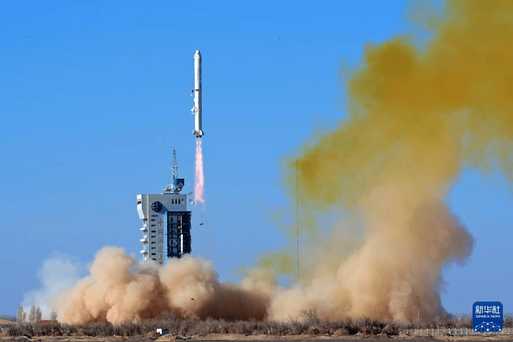 长征二号丙 (CZ-2C) | AlSat 3B图片