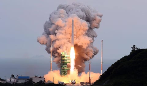 Nuri liftoff from LC-2 (NEXTSat-2 & SNIPE)