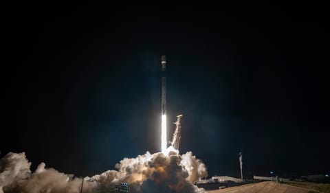 Falcon 9 liftoff from SLC-4E (Twilight)