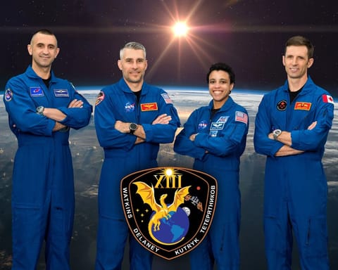 LabPadre tweet about Crew-13 early October launch target