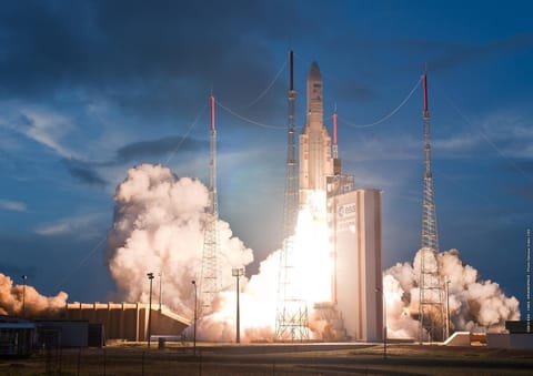 Ariane 5 ECA liftoff (VA209)