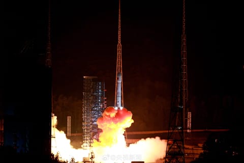 CZ-3B liftoff (TJSW-12 )