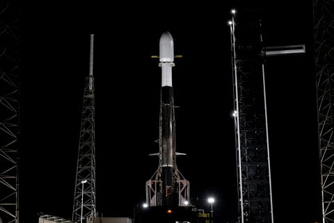 F9 on SLC-40 (BlueBird 1)