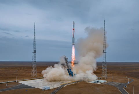 Zhuque-2 liftoff from LA-96 (Flight 2)