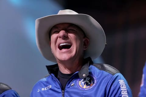Jeff Bezos' new project will prove vital to future Mars missions, providing enhanced communication between Mars and Earth (Joe Raedle/Getty Images)
