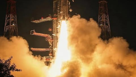 Rocket Lab Stock Drops 59% Despite Record Launch Cadence and Growing Backlog