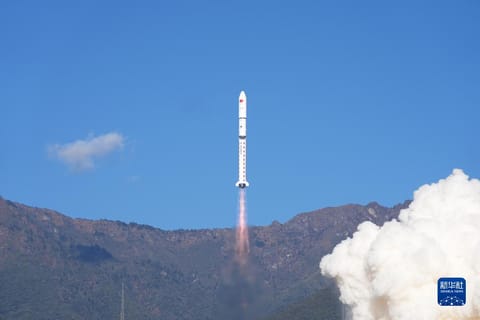 发射瞬间