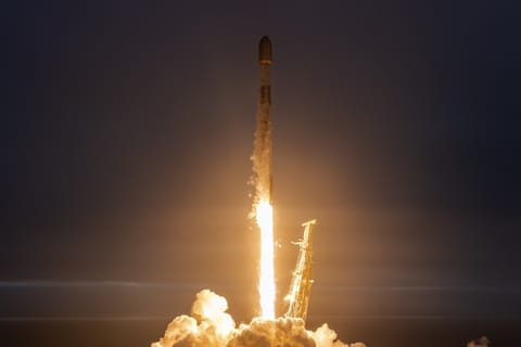 猎鹰 9 Block 5 | NROL-105