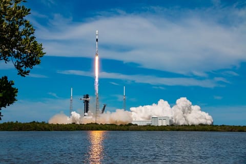 HSH9kiEb0AAmE66 A SpaceX Falcon 9 launches on the mPOWER-F mission with three communication satellites for Luxembourg-based SES from Cape Canaveral Space Force Station’s Space Launch Complex 40 on Sunday, Sept. 13, 2026. (Courtesy/SpaceX)