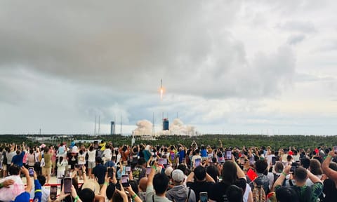 The 23rd group of low-orbit internet satellites aboard a Long March-8A carrier rocket is launched on August 4, 2026 from a commercial spacecraft launch site in the southern island province of Hainan. Photo: VCG