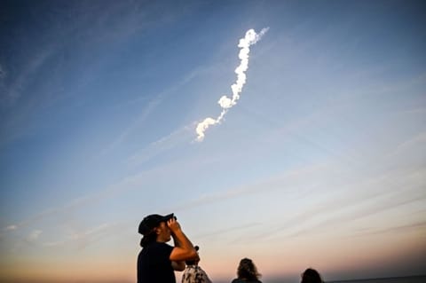 Starlink V3 Satellite Targets September 15: Your Dish Won't Reach Gigabit Speeds