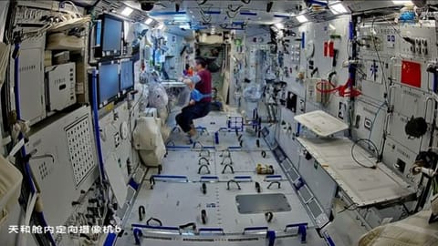航天器与探测器