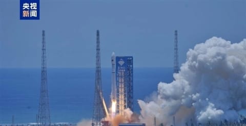 我国成功发射卫星互联网低轨24组卫星