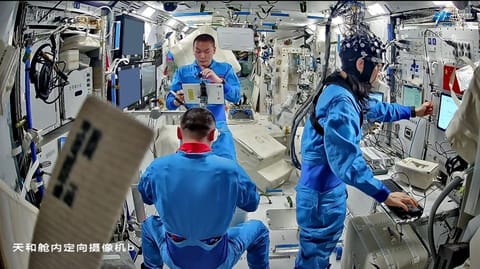 航天器与探测器