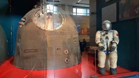 航天器与探测器
