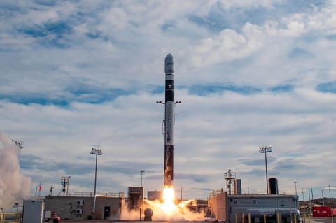 Firefly Alpha liftoff (FLTA004)