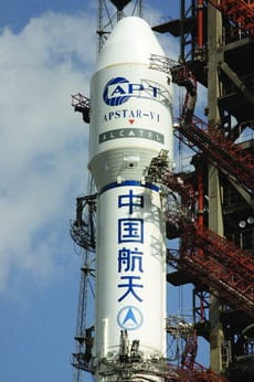 △“长征三号乙”：大型高轨道大推力火箭