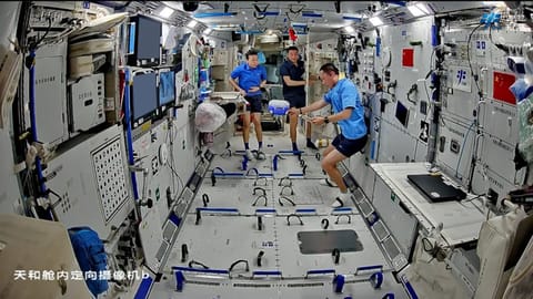 航天器与探测器