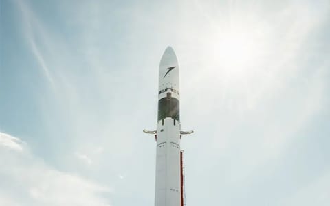 Spectrum | 1 x Pelican satellite图片