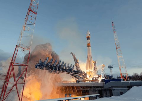 Soyuz 2.1b liftoff from 43/4 (Kosmos 2573)