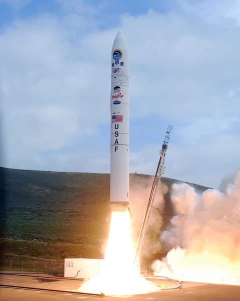 Minotaur IV launching