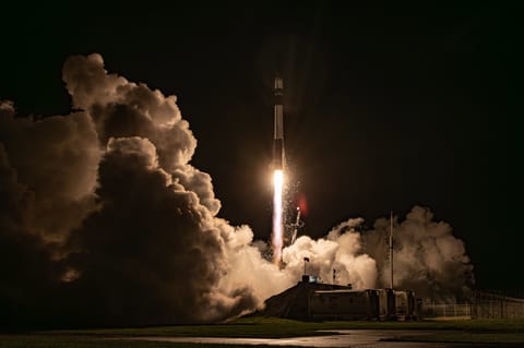 Electron liftoff from LC-1B (No Time Toulouse)