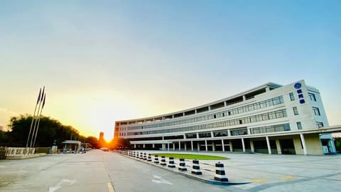 发射场与地面设施
