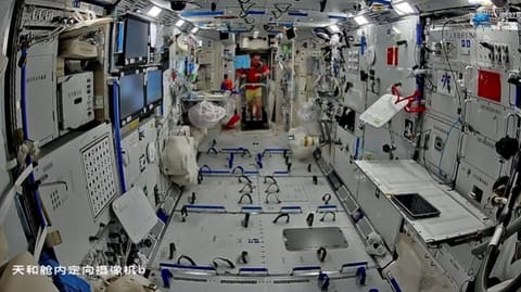 航天器与探测器