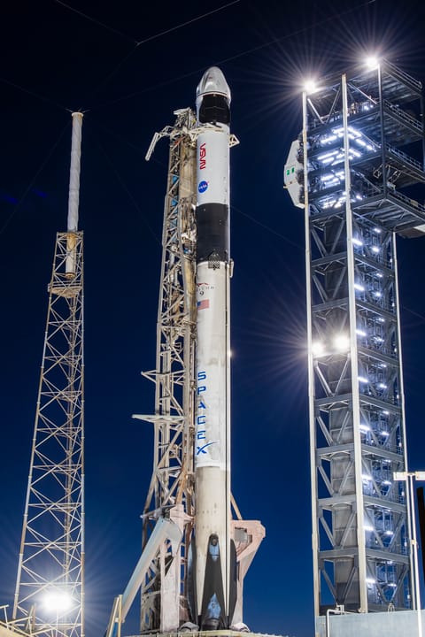 B1101 at SLC-40 (Crew-12)