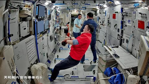 航天器与探测器
