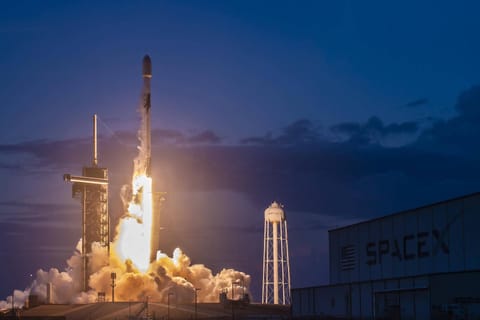 Falcon 9 liftoff from LC-39A  (O3b mPower 7/8)
