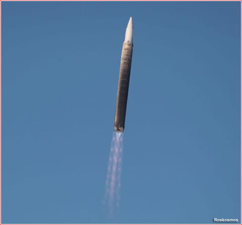 A Strela rocket launches Kondor-E satellite