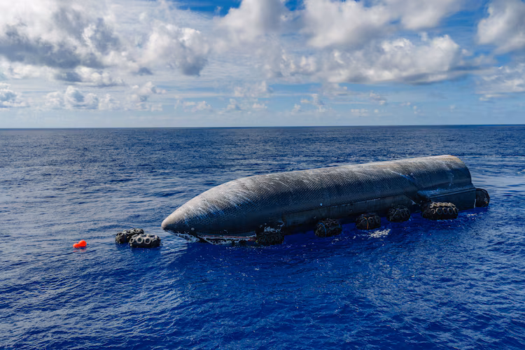 Starship is seen floating in the Indian Ocean after Flight 13. (Photo: SpaceX)